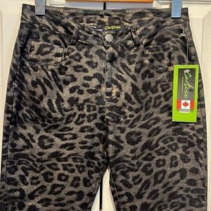 Cartise‎ Black/Gold Animal Print Skinny Jeans Size 6 NWT